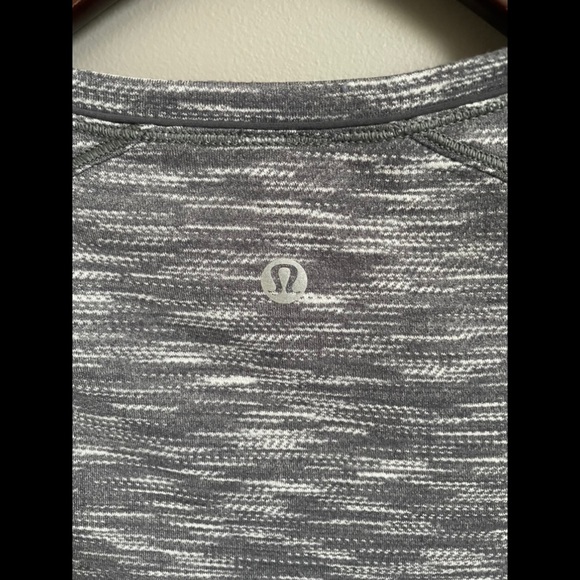 Lululemon Another Mile Short Sleeve 8 - Picture 7 of 7